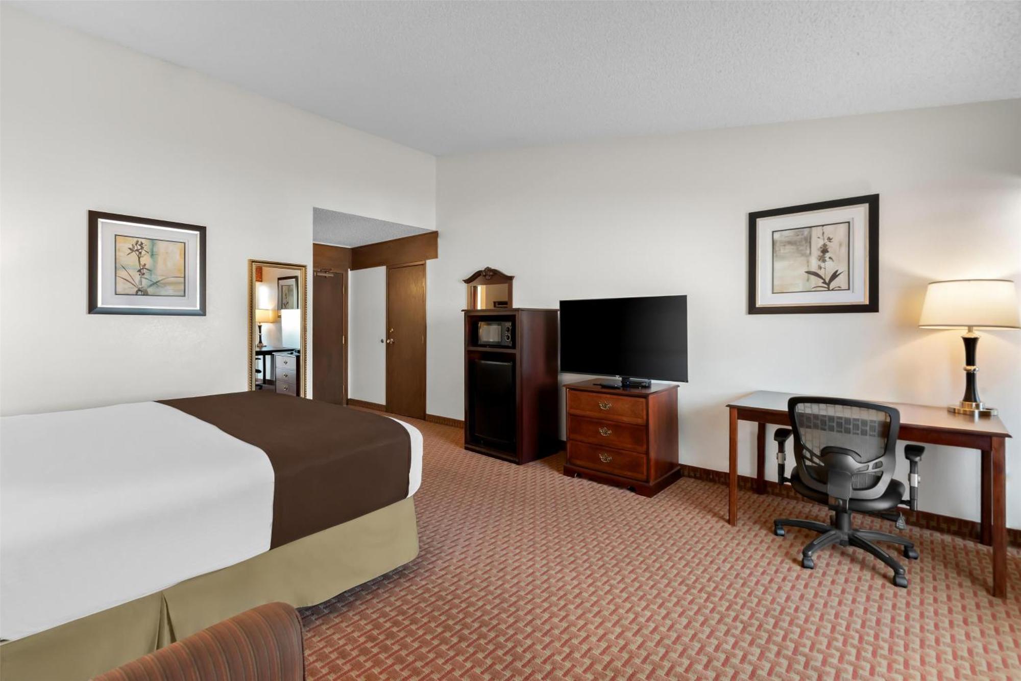 Hotel Western Chieftain 3*